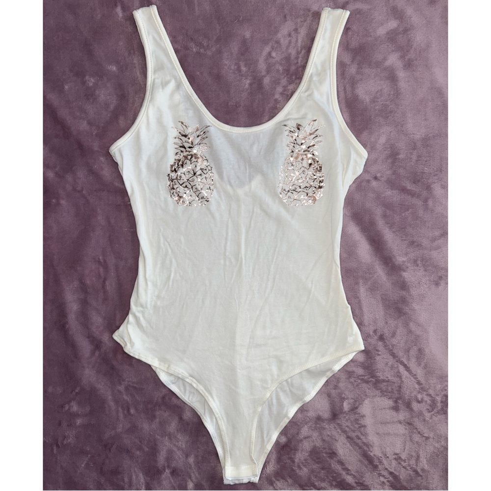 Y2K White Bodysuit w Rose Gold Pineapple